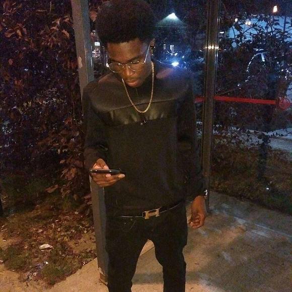 Meet your Posher, David - Picture 1 of 1